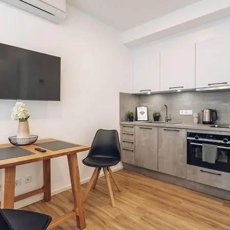 Diana Boardinghouse Kontaktloser Self Check In & Self Check Out *