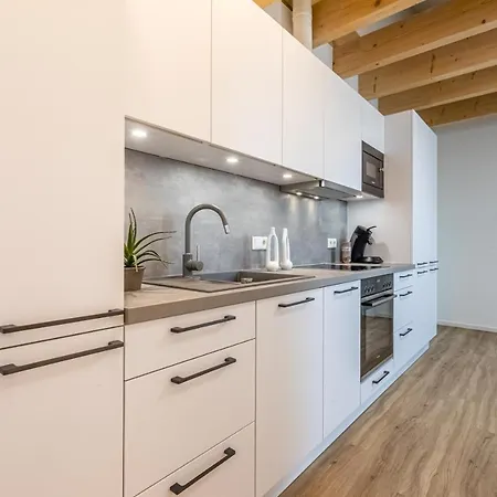 Diana Boardinghouse Kontaktloser Self Check In & Self Check Out Apartment Erzhausen